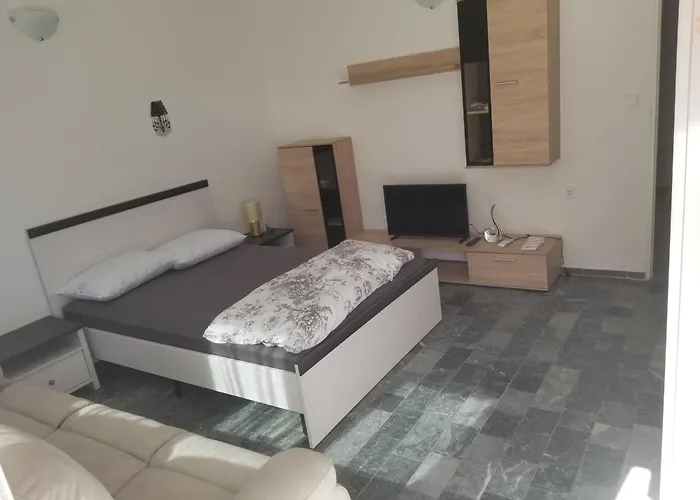 Marko 1 Bedroom Apartment-studio 4 Ubytování v soukromí Pula