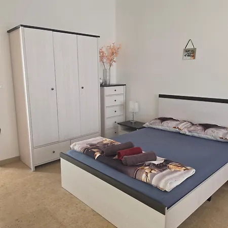 홈스테이 Marko 1 Bedroom Apartment-studio 4 풀라