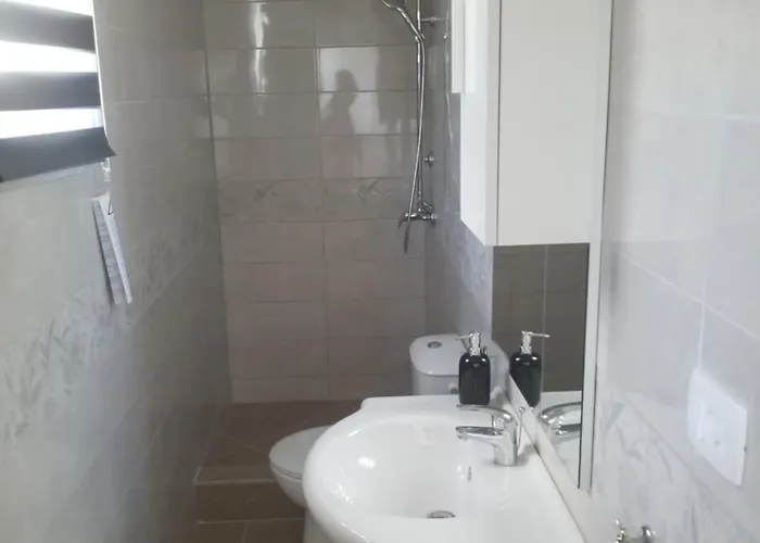 Rum i privatbostad Marko 1 Bedroom Apartment-studio 4